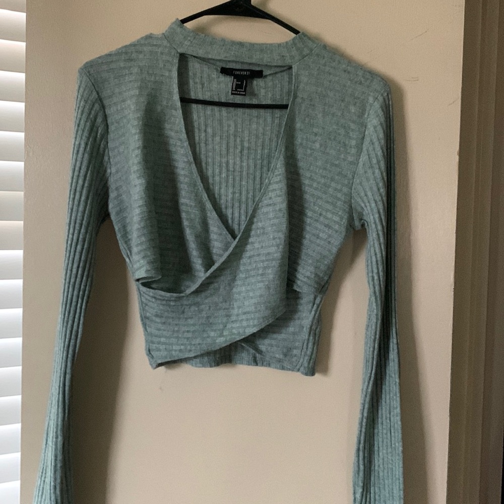 Forever 21 mint green long sleeve